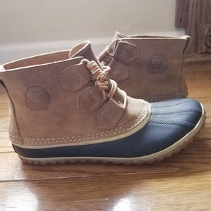 Sorel Women's  Out and About Duck Boots
